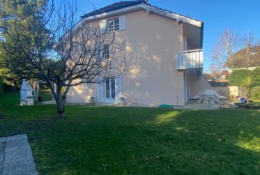 Villa contigüe de 6.5 pièces à Mies-Tannay