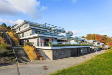 Splendide appartement de 3.5 pièces avec vue spectaculaire sur le lac