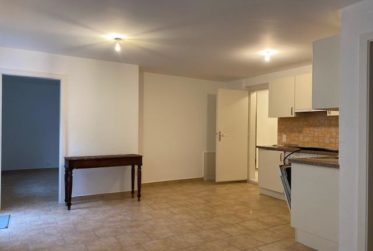 Maison familiale de 8 pièces à Mies